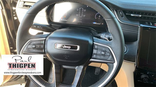 used 2022 Jeep Grand Cherokee car, priced at $30,566