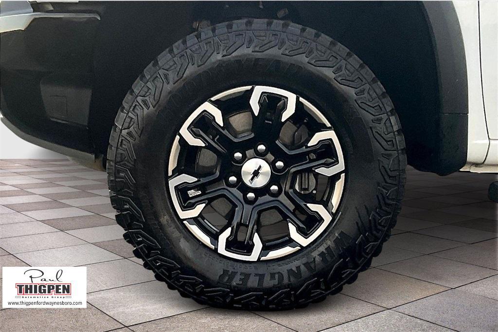 used 2025 Chevrolet Silverado 2500 car, priced at $67,589