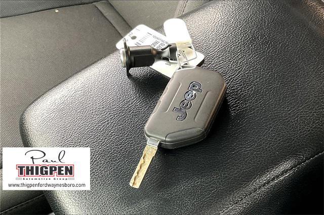 used 2022 Jeep Gladiator car, priced at $27,765