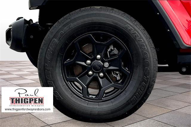 used 2022 Jeep Gladiator car, priced at $27,765