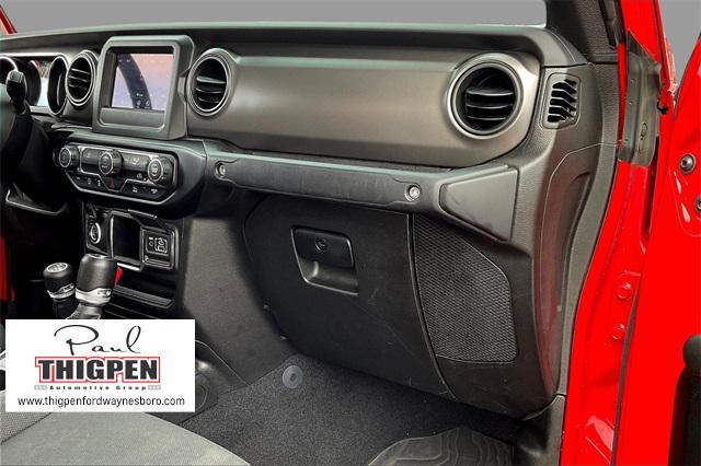 used 2022 Jeep Gladiator car, priced at $27,765