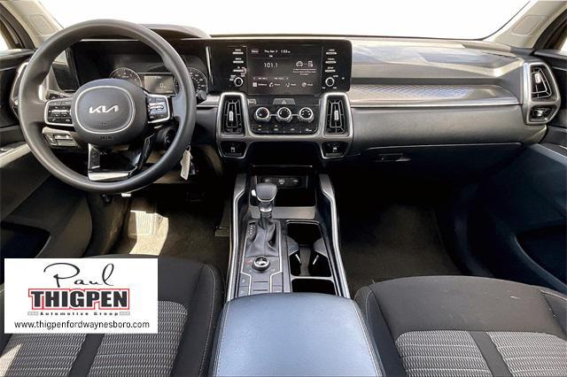 used 2023 Kia Sorento car, priced at $25,942
