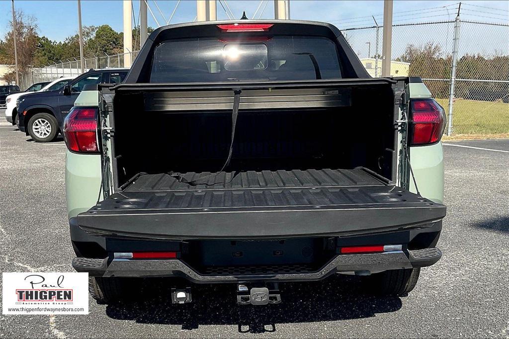 used 2024 Hyundai SANTA CRUZ car, priced at $32,999