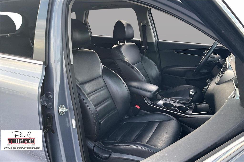 used 2020 Kia Sorento car, priced at $19,987