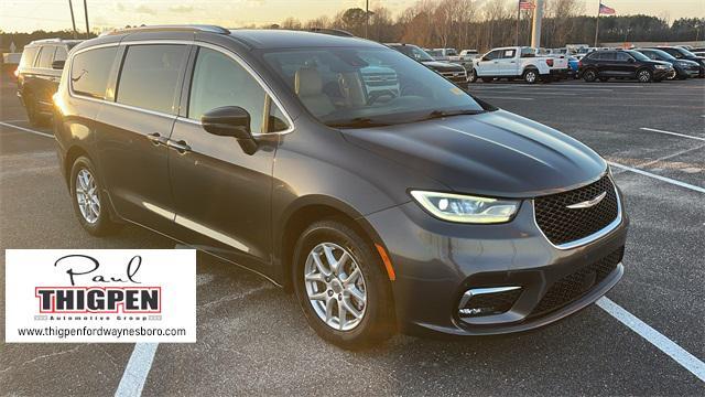 used 2021 Chrysler Pacifica car, priced at $22,991