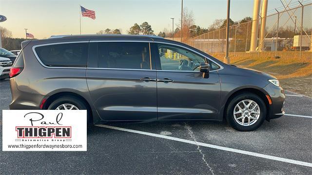 used 2021 Chrysler Pacifica car, priced at $22,991