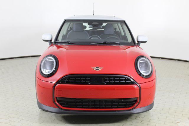 new 2025 MINI Hardtop car, priced at $32,420