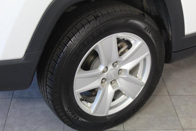 used 2022 Jeep Compass car, priced at $14,396