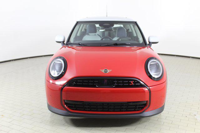 new 2025 MINI Hardtop car, priced at $34,600