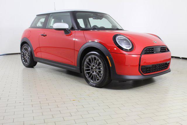 new 2025 MINI Hardtop car, priced at $34,600