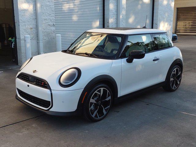 new 2025 MINI Hardtop car, priced at $37,295