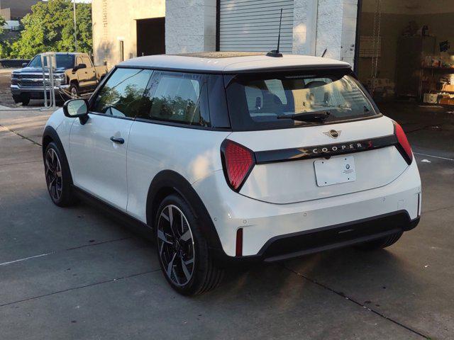 new 2025 MINI Hardtop car, priced at $37,295