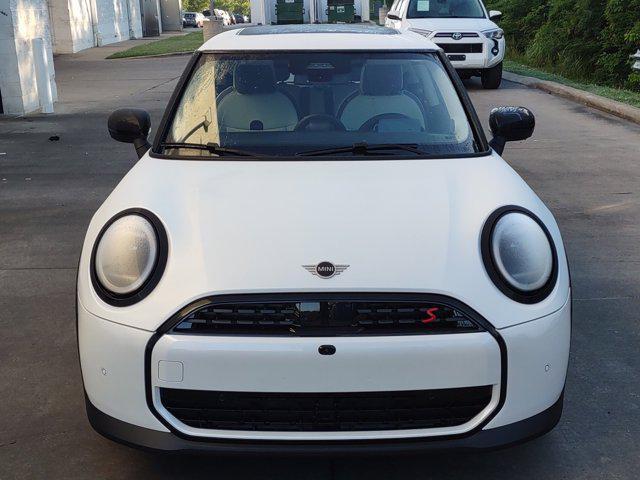 new 2025 MINI Hardtop car, priced at $37,295