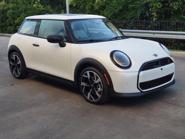 new 2025 MINI Hardtop car, priced at $37,295