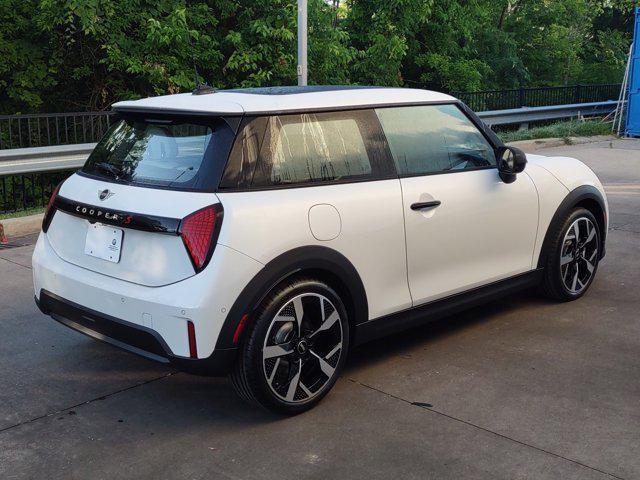 new 2025 MINI Hardtop car, priced at $37,295