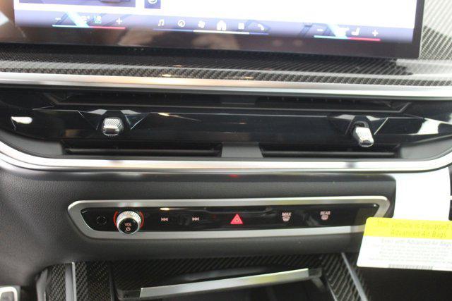 new 2026 BMW X7 car, priced at $124,155