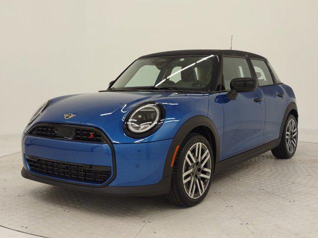 new 2025 MINI Hardtop car, priced at $36,980