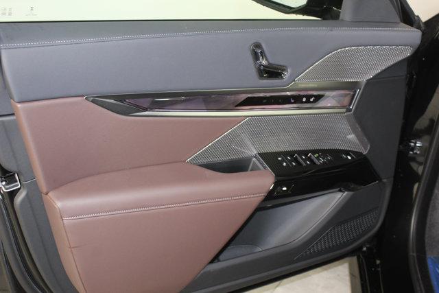 new 2025 BMW 740 car, priced at $104,635