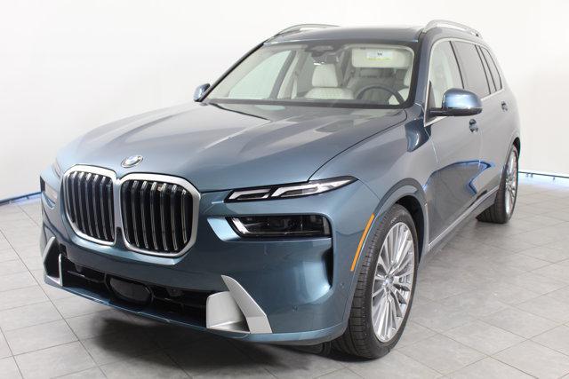 new 2026 BMW X7 car, priced at $101,525