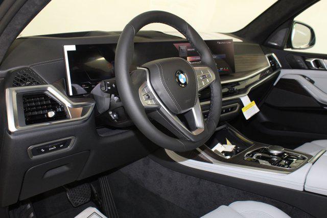 new 2026 BMW X7 car, priced at $91,435