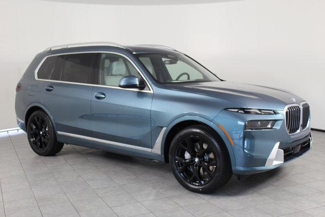 new 2026 BMW X7 car, priced at $91,435