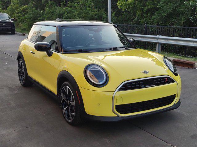 new 2025 MINI Hardtop car, priced at $35,895