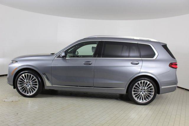 new 2025 BMW X7 car, priced at $95,260