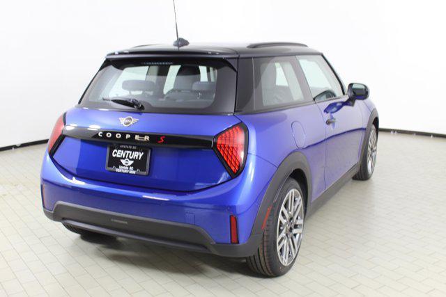 new 2025 MINI Hardtop car, priced at $36,375