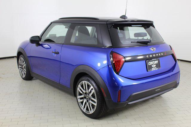 new 2025 MINI Hardtop car, priced at $36,375