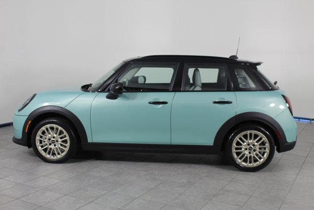 new 2025 MINI Hardtop car, priced at $38,580