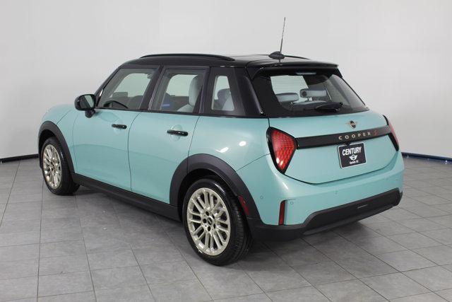 new 2025 MINI Hardtop car, priced at $38,580