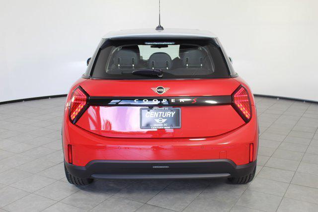 new 2025 MINI Hardtop car, priced at $38,775