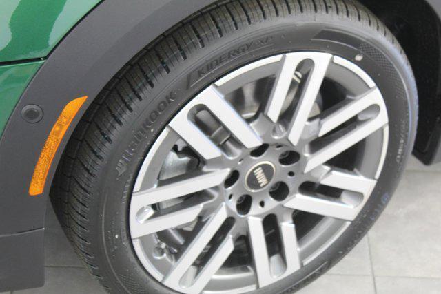 new 2025 MINI Hardtop car, priced at $38,025