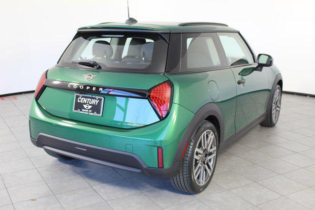 new 2025 MINI Hardtop car, priced at $38,025