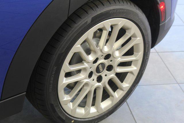 new 2025 MINI Hardtop car, priced at $38,775