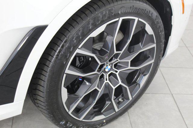new 2026 BMW X7 car, priced at $123,485