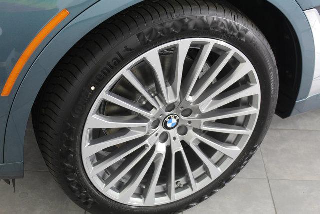 new 2026 BMW X7 car, priced at $93,335