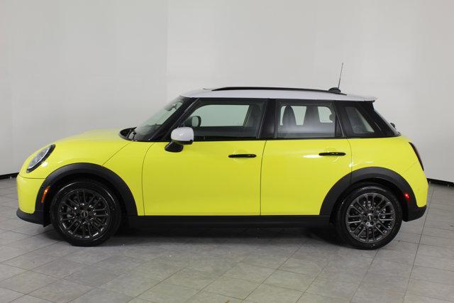 new 2025 MINI Hardtop car, priced at $38,630