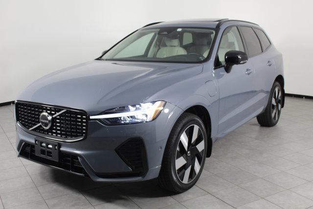 used 2024 Volvo XC60 Recharge Plug-In Hybrid car, priced at $45,398