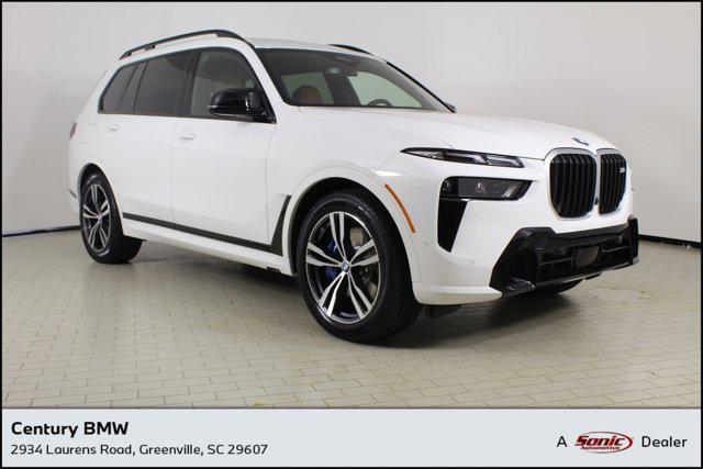 new 2025 BMW X7 car, priced at $114,520