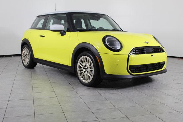 new 2025 MINI Hardtop car, priced at $37,600