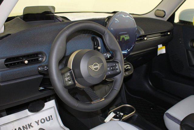 new 2025 MINI Hardtop car, priced at $37,600