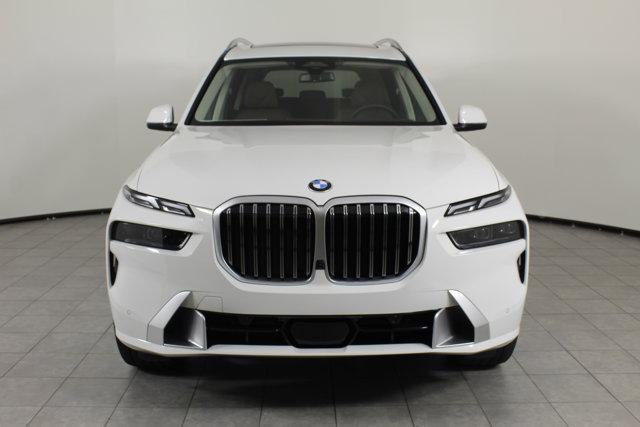 new 2025 BMW X7 car, priced at $90,120