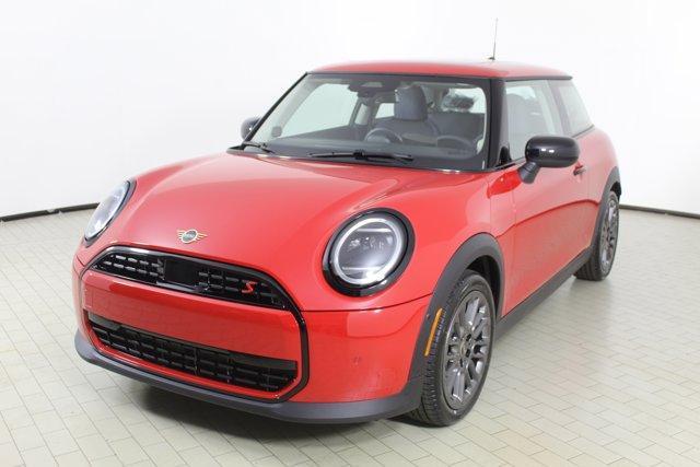 new 2025 MINI Hardtop car, priced at $35,595