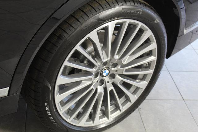 new 2025 BMW X7 car, priced at $102,660