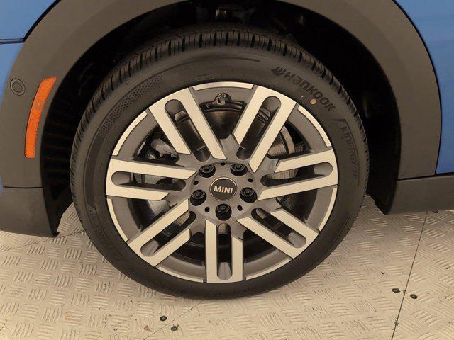 new 2025 MINI Hardtop car, priced at $36,980