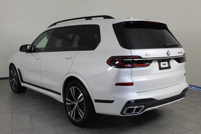 new 2025 BMW X7 car, priced at $117,305