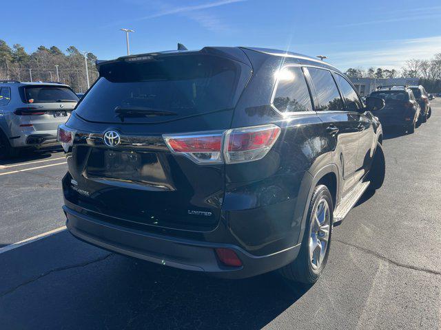 used 2014 Toyota Highlander car, priced at $15,398