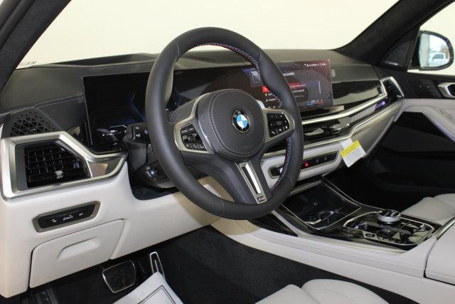 new 2025 BMW X7 car, priced at $120,925