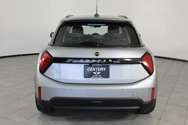 new 2025 MINI Hardtop car, priced at $39,440